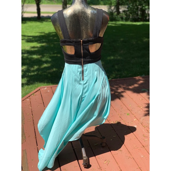 Cut-Out High Low Dress - Picture 3 of 4